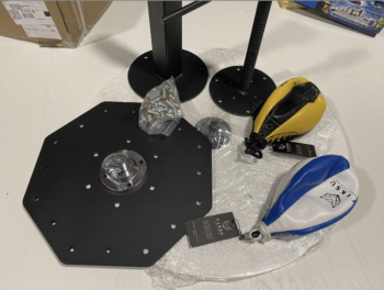 Speed bag ja säädettävä teline